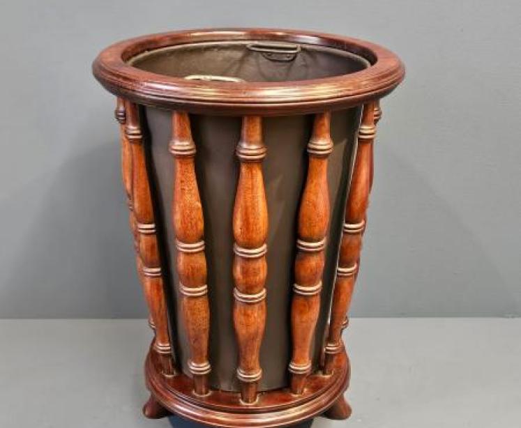 Georgian Mahogany Country House Stick Stand - Image 1