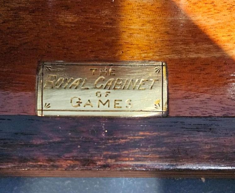 Immaculate Edwardian Rosewood Games Compendium with Original Contents - Image 6