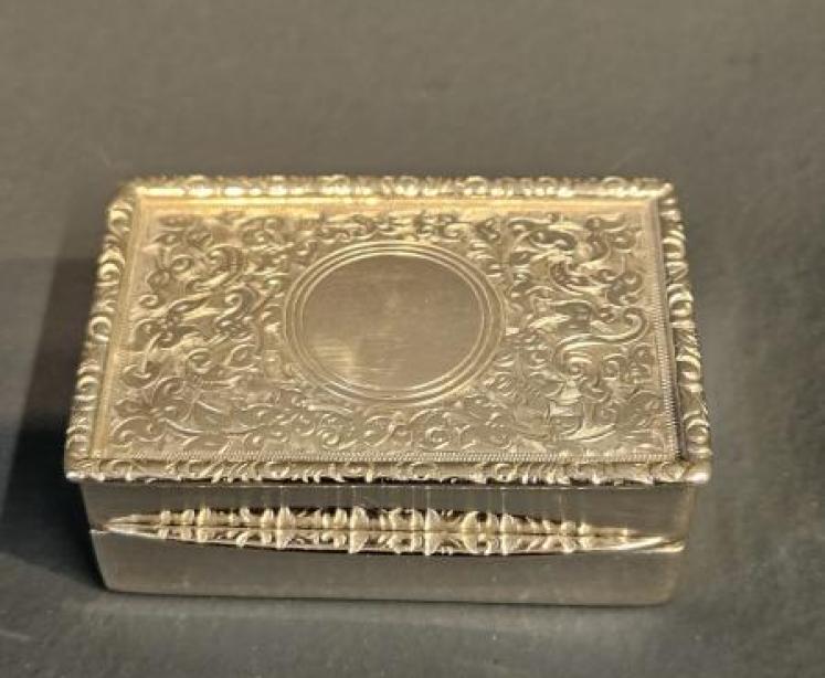 Fine Quality Edwardian Silver Table Snuff - Image 2