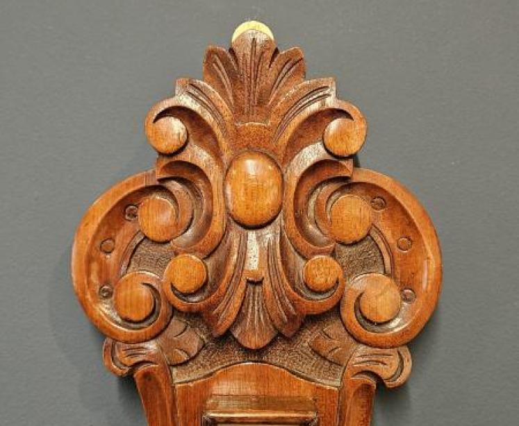 Victorian Carved Walnut Banjo Barometer - Image 3
