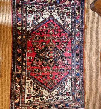 Superb Persian Pure Wool Rug 