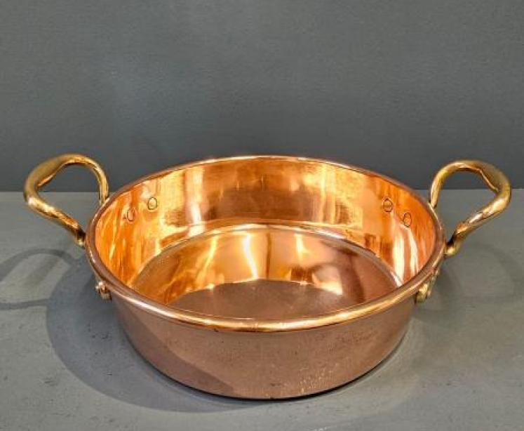Immaculate Victorian Copper Cream Pan - Image 1