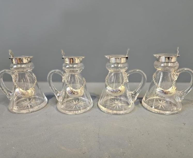 Matching Hallmarked Set of 4 Whisky Noggins - Image 1