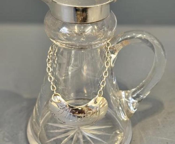 Matching Hallmarked Set of 4 Whisky Noggins - Image 2