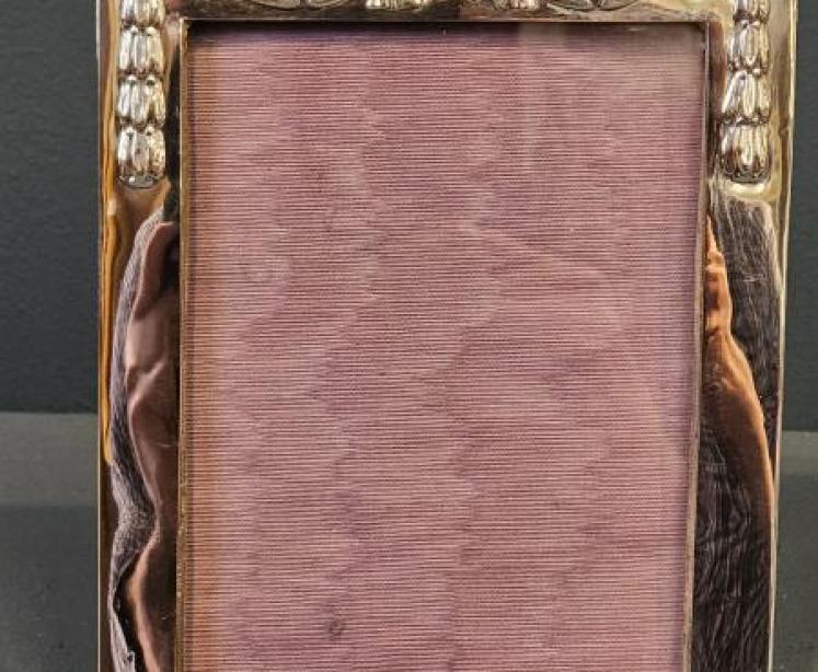 Edwardian Chester Silver Photo Frame - Image 1