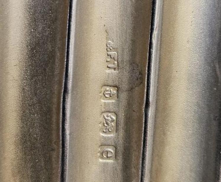 Edwardian Chased Cast Silver Cheroot Case - Image 3