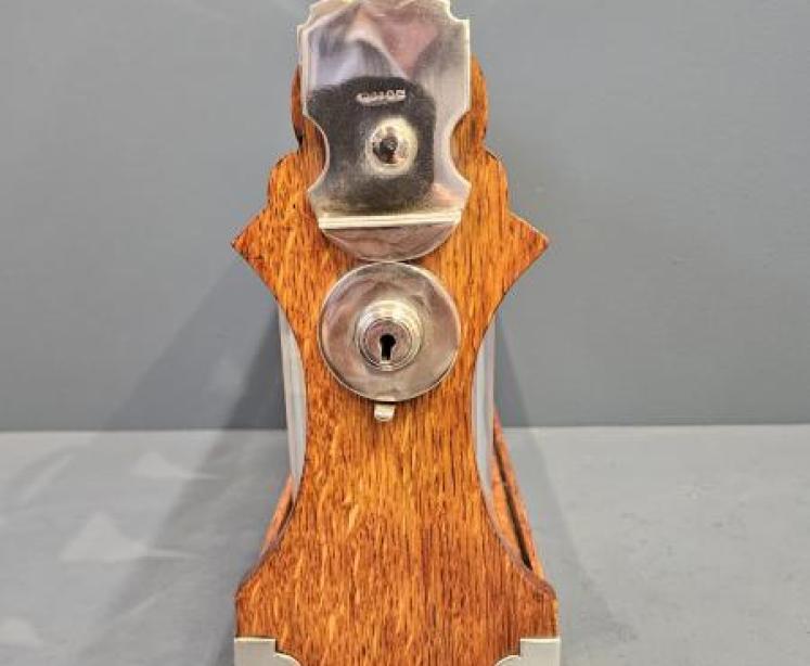 Victorian Oak 3 Bottle Tantalus - Image 5