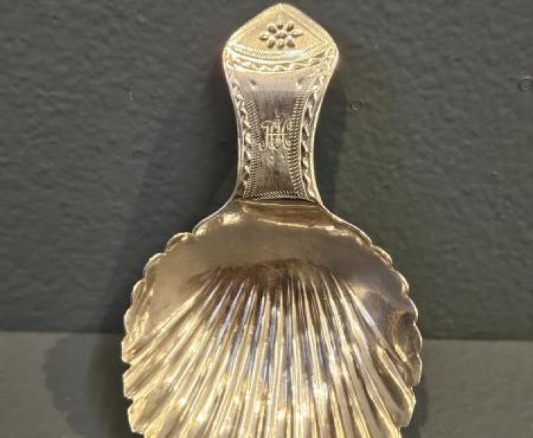 George III Silver Caddy Spoon - Image 3