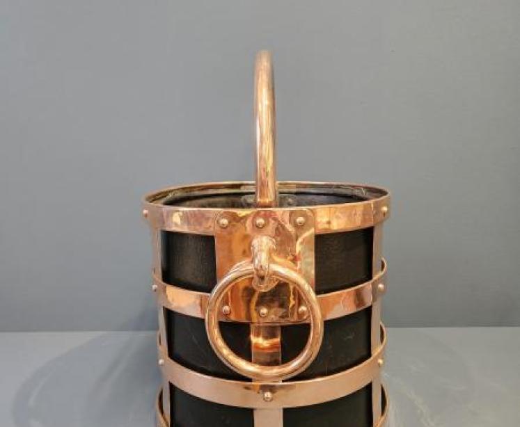Superb Arts & Crafts Coal Bucket in Copper Cradle - Image 2