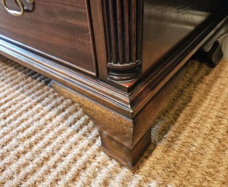 Small George III Figured Mahogany Chest of Drawers - Image 7