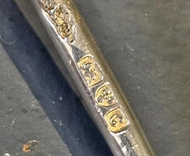 Crystal and Silver Snuff Bottle - Image 6