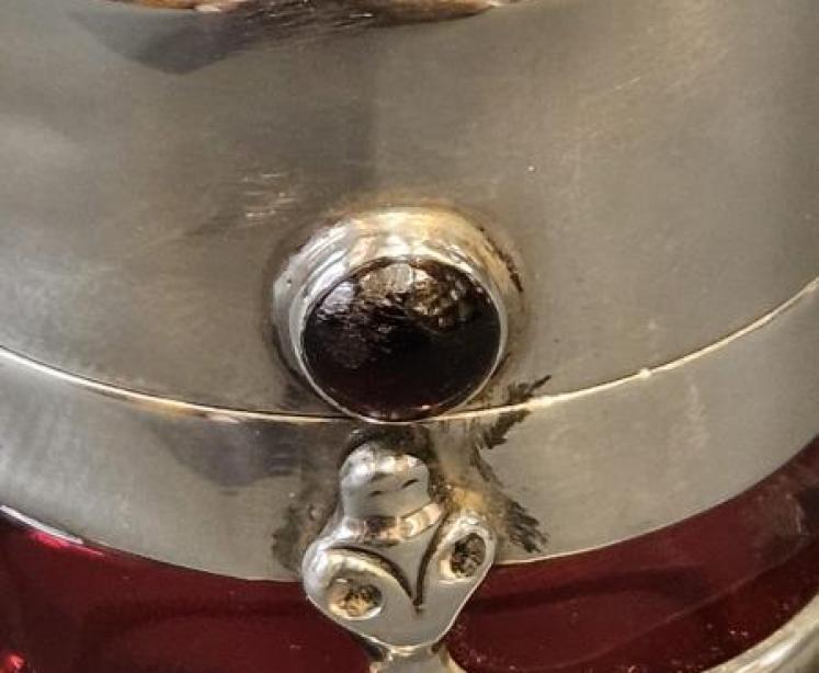 Silver and Cranberry Glass Serpent Scent Bottle - Image 5