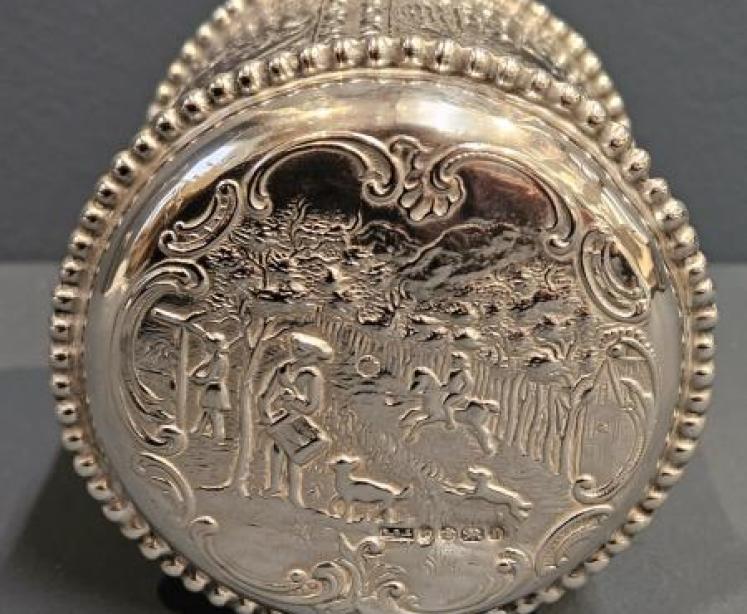 Immaculate Victorian Silver Tea Canister - Image 4