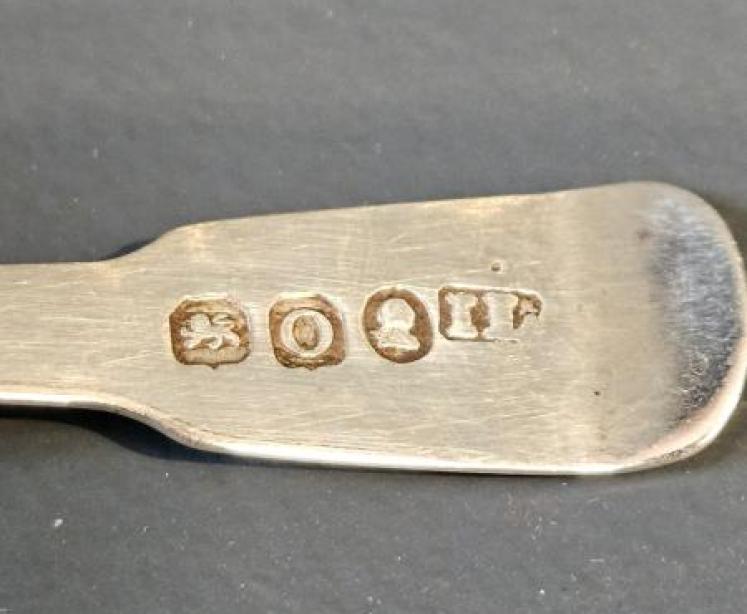 Superior Quality Georgian Silver Caddy Spoon - Image 4