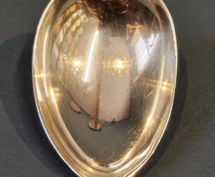 Superior Quality Georgian Silver Caddy Spoon - Image 7