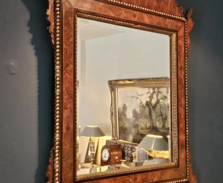 Late Georgian Burr Walnut Mirror   - Image 7