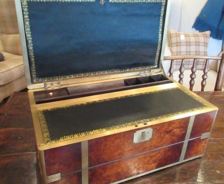 Superb Early Victorian Burr Walnut Folding Writing Box - Image 4