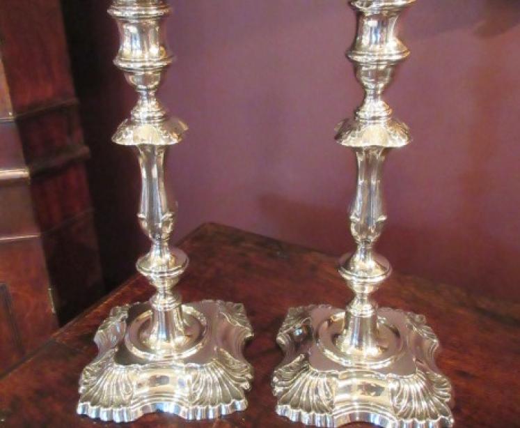 Impressive Pair of Edwardian London Silver Candlesticks - Image 5