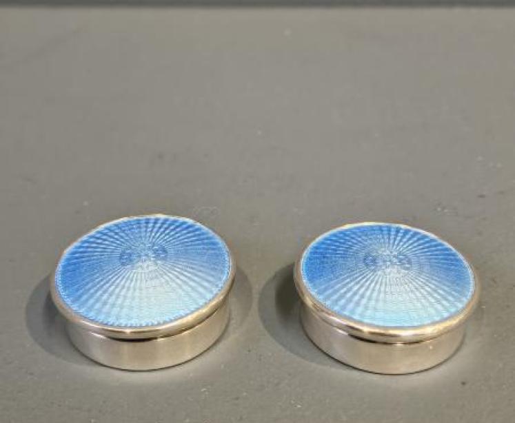 Matching Pair of Silver and Blue Engine Turned Enamel Pill Boxes - Image 1