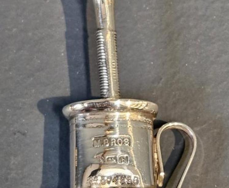 Silver Golf Bag Pin Cushion - Image 5