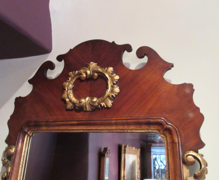 Superb George III Period Walnut & Timber Gilt Mirror - Image 4