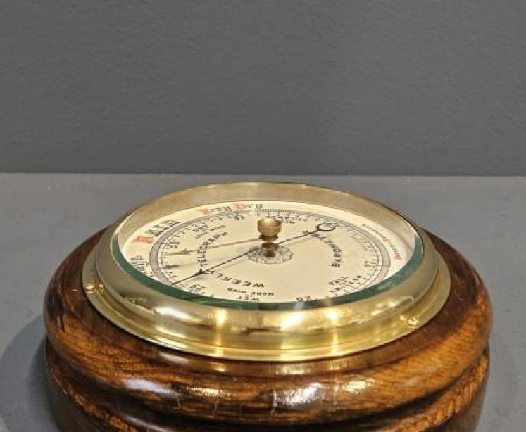 Weekly Telegraph Oak Cased Barometer - Image 5