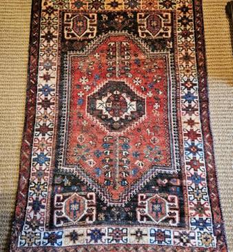 Persian 'Shiraz' Wool Rug