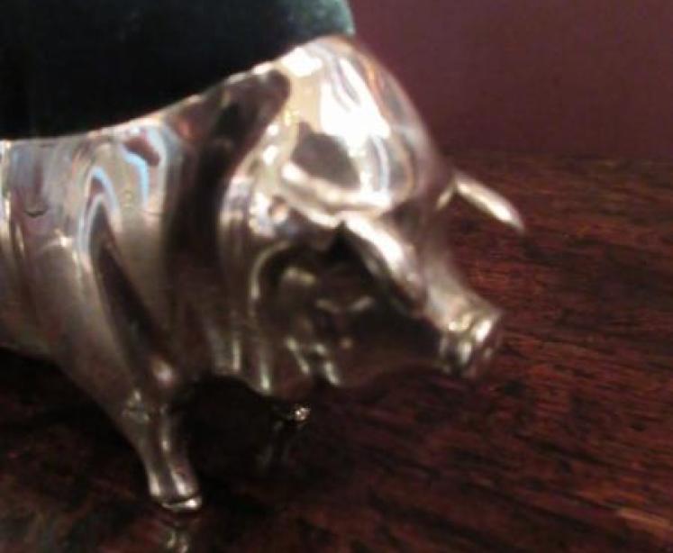 Large Edwardian Period Silver Novelty 'Pig' Pin Cushion - Image 2