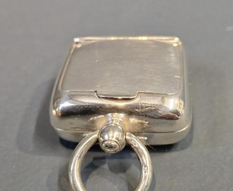 Sovereign and Stamp Case - Image 4