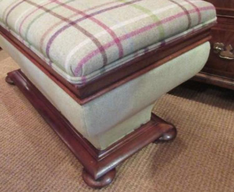 Top Quality Early Victorian Upholstered Ottoman - Image 5