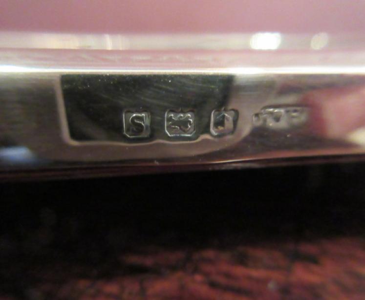 George V Period Silver Oval Centre Photo Frame - Image 4