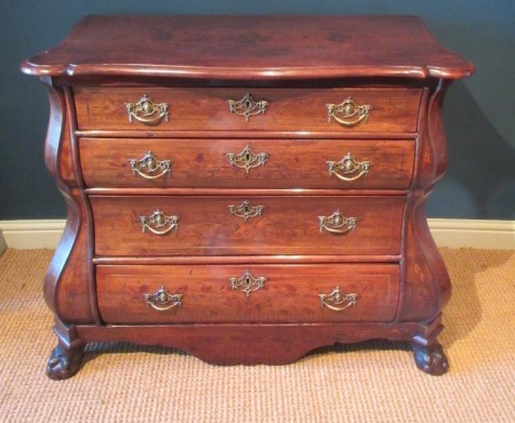 Superb 18th Century Walnut Inlaid Dutch Chest - Image 1