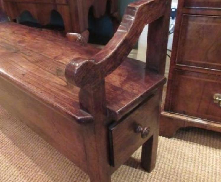 George II Period Chestnut Inglenook Settle - Image 2