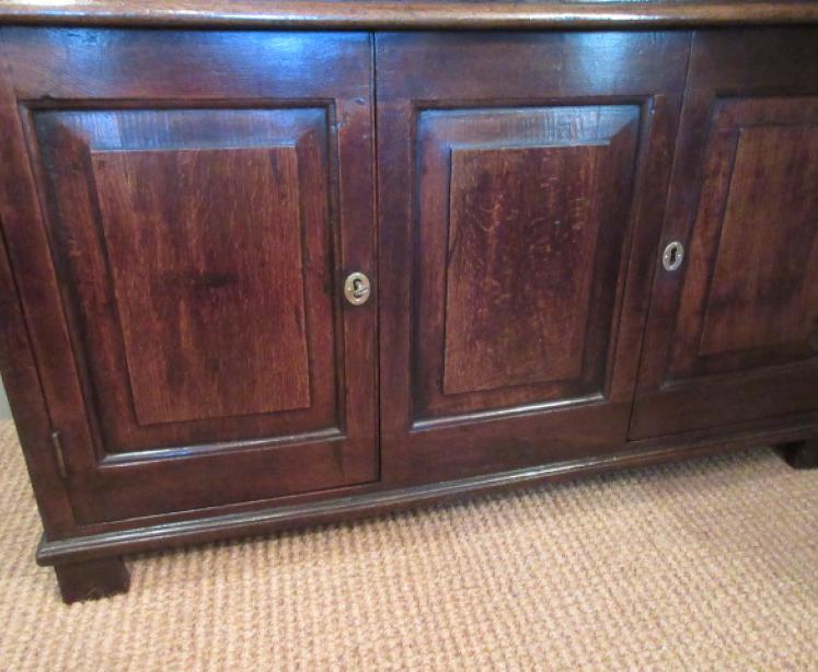 Small George II Period Oak Cupboard Dresser - Image 4