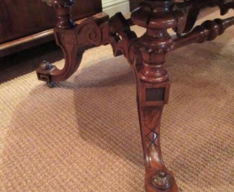 Superb Mid Victorian Burr Walnut Coffee Table - Image 2