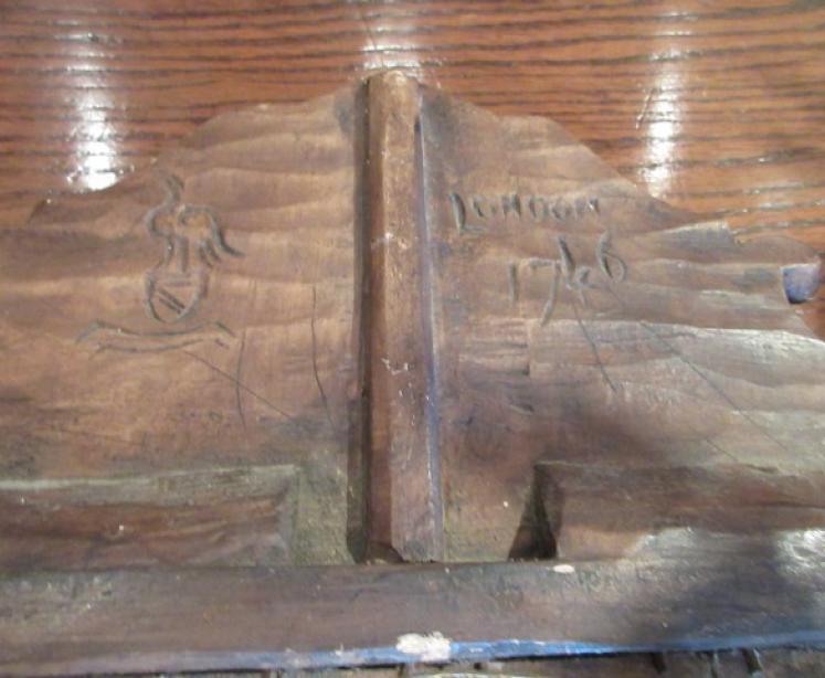 Small George III Period Figured Walnut Wall Mirror - Image 5