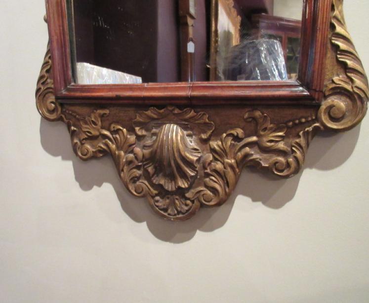 Early Victorian Walnut & Timber Gilt Mirror - Image 3
