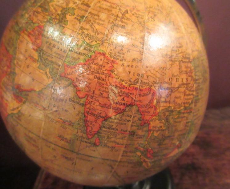 1920's Geographia 6" Paper Mache Terrestrial Globe - Image 5
