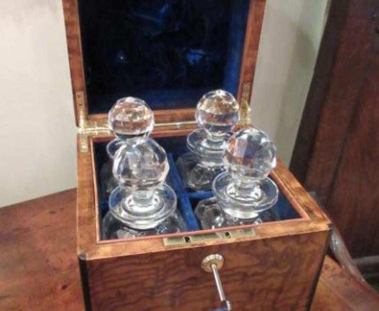 Superb Mid Victorian Satin Ash Tantalus Box - Image 1