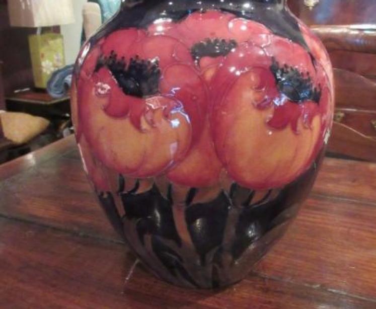 Large Moorcroft Big Poppy Vase.c.1920 - Image 5