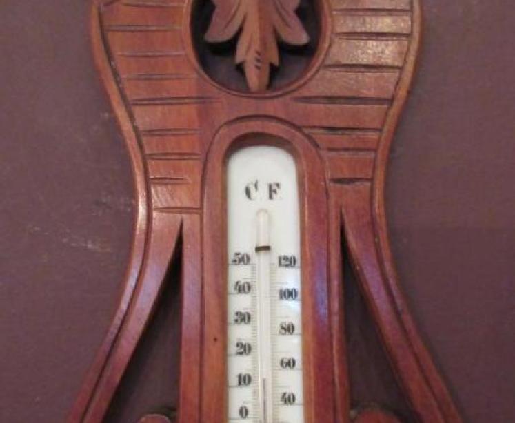  Arts & Crafts Small Walnut Banjo Barometer - Image 5