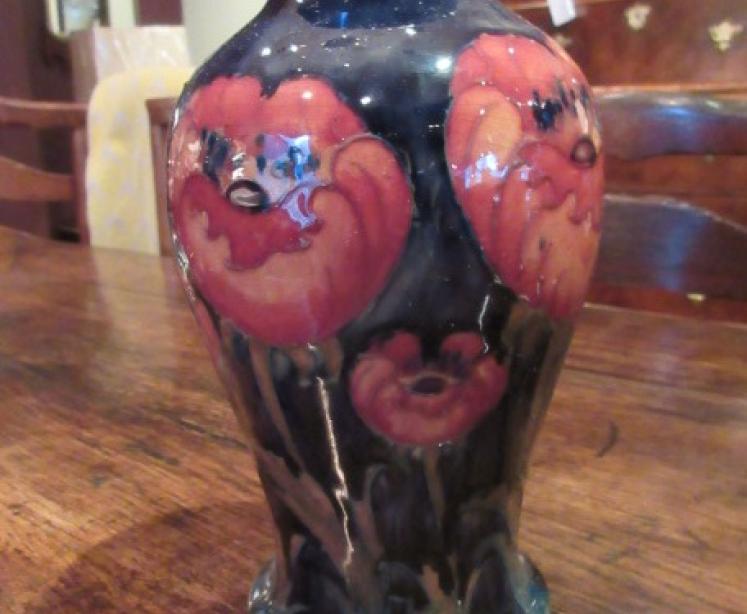 Early Moorcroft Big Poppy Baluster Shaped Vase - Image 5