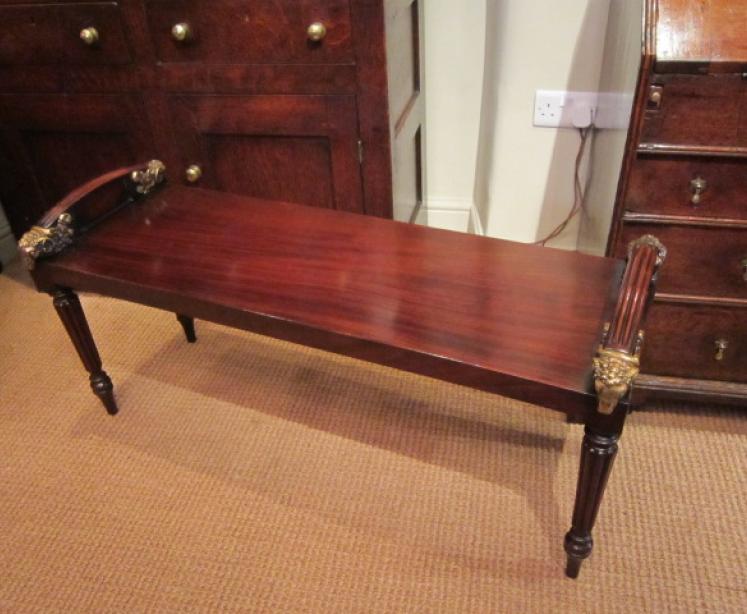 Superb George III Adams Style Hall Seat - Image 1
