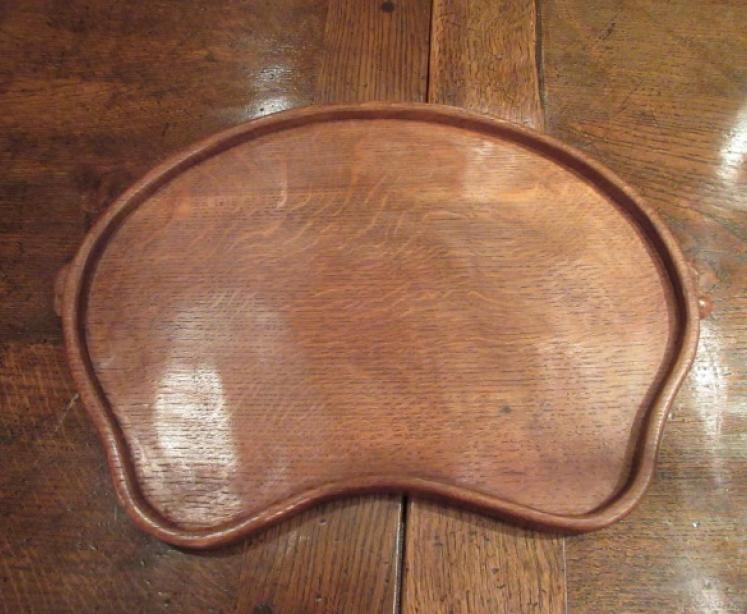 Early Mouseman Adzed Oak Kidney Shaped Tray - Image 4