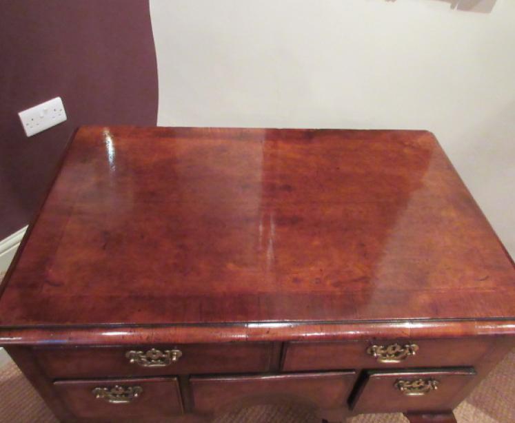 Superb George III Period Figured Walnut Lowboy - Image 2