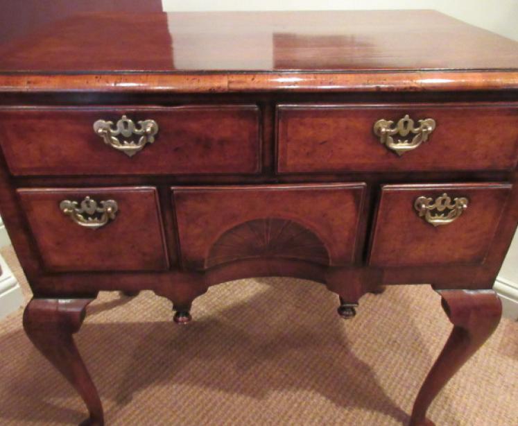 Superb George III Period Figured Walnut Lowboy - Image 3