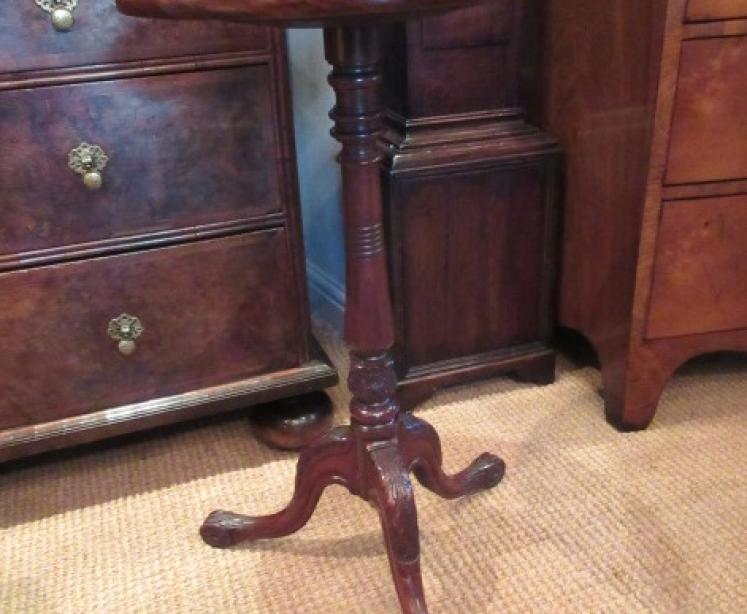 Early Victorian Figured Mahogany Lamp Table - Image 5