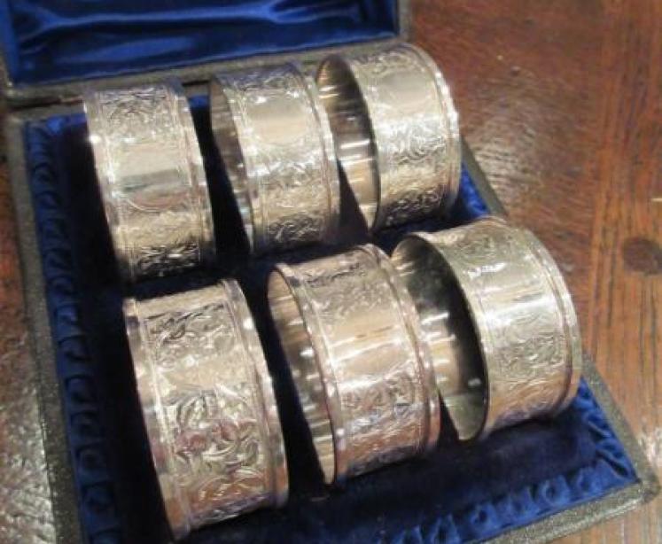 Victorian Silver Napkin Ring Cased Set - Image 2