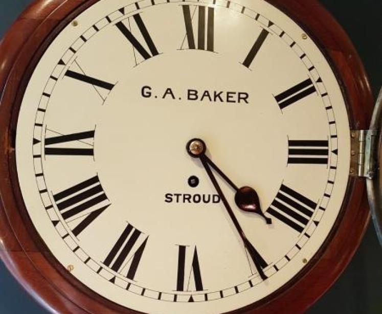 Mid Victorian Mahogany 12" Fusee Dial Wall Clock - Image 5