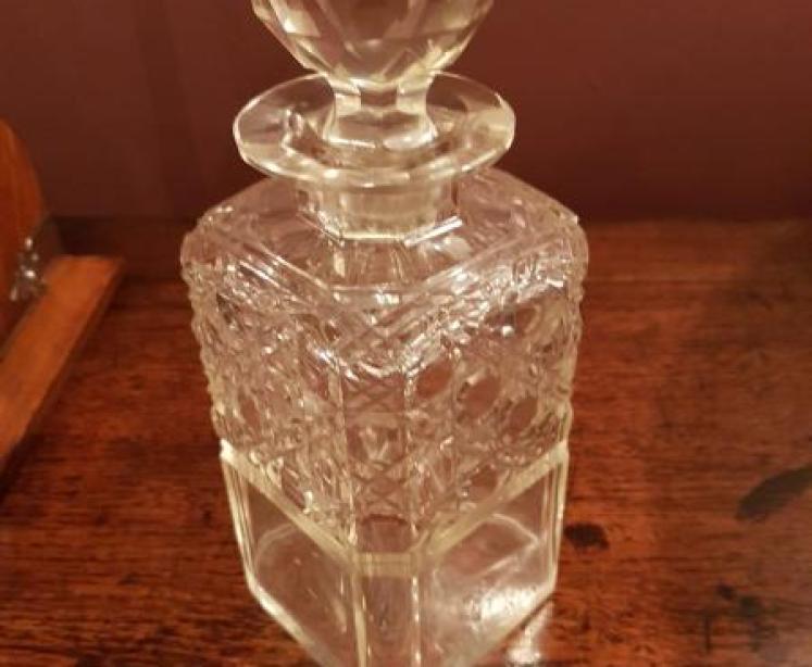 Victorian Oak Three Bottle Tantalus - Image 2